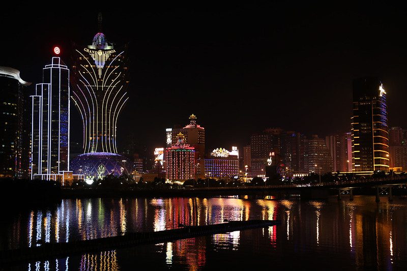 macau nightlife