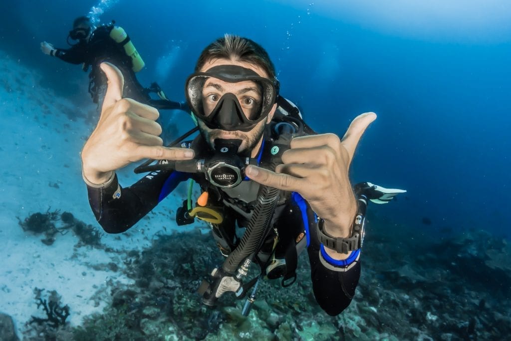 🤿 29 Seriously Fun Facts about Scuba Diving Fact City