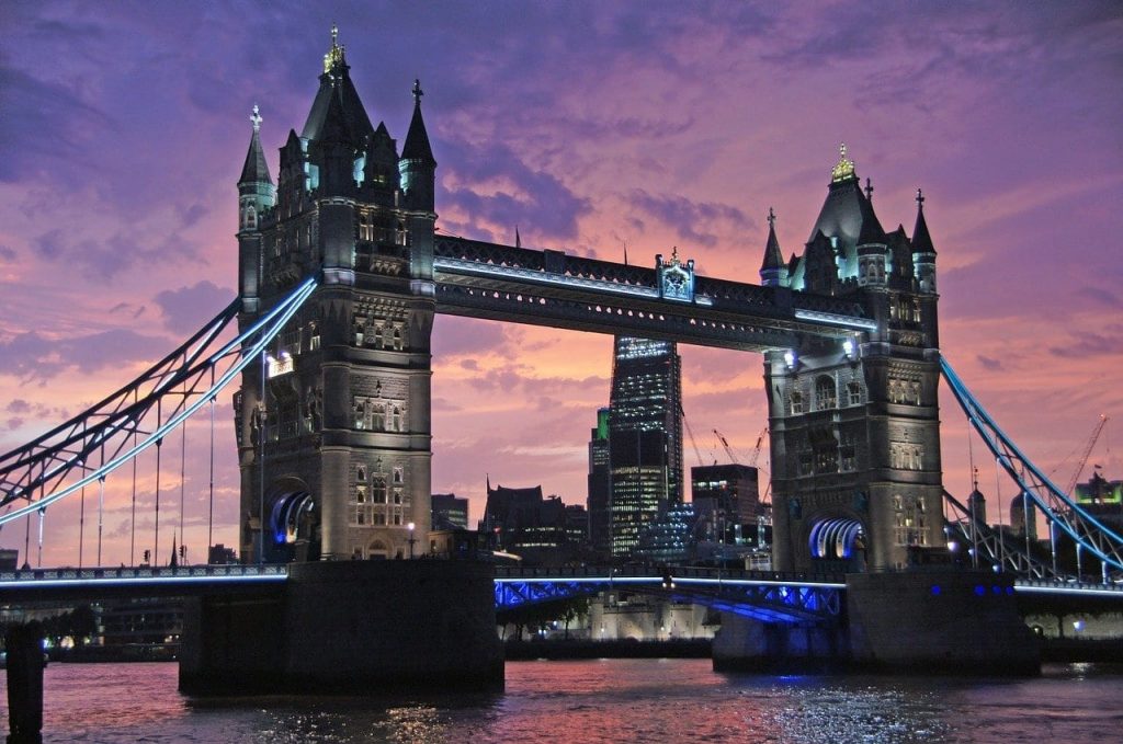 interesting facts about Tower Bridge