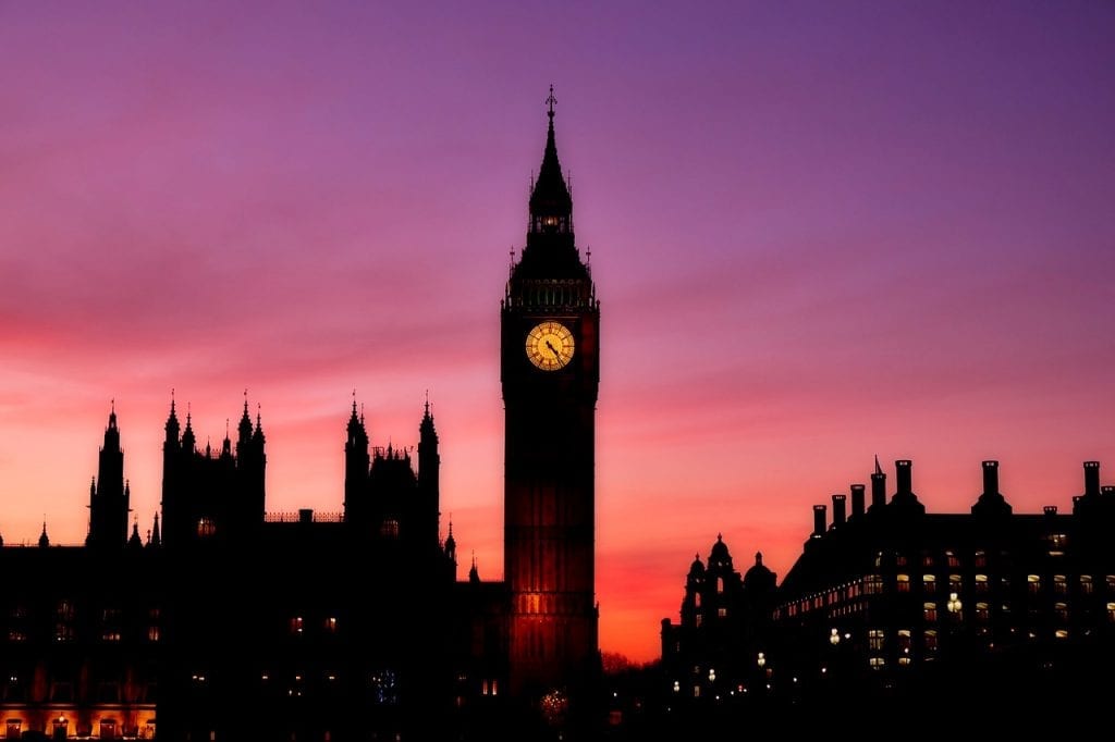 file-big-ben-londres-inglaterra-2014-08-11-dd-199-jpg-wikimedia