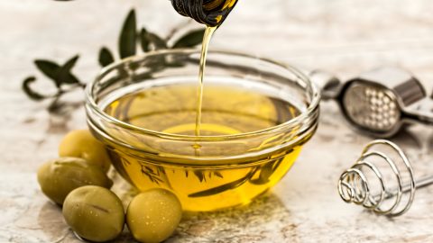 nutrition facts on olive oil