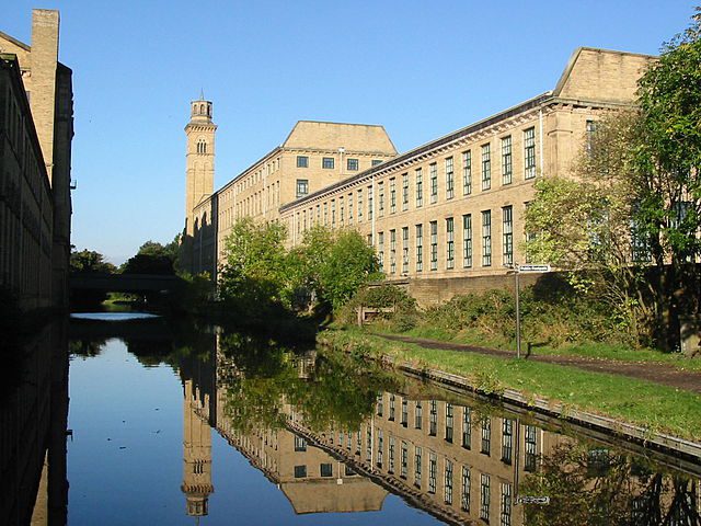 Saltaire Canal, Yorkshire