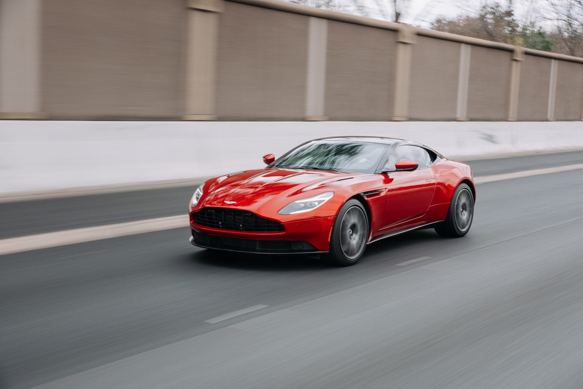 9 Amazing Facts about Aston Martin - Fact City