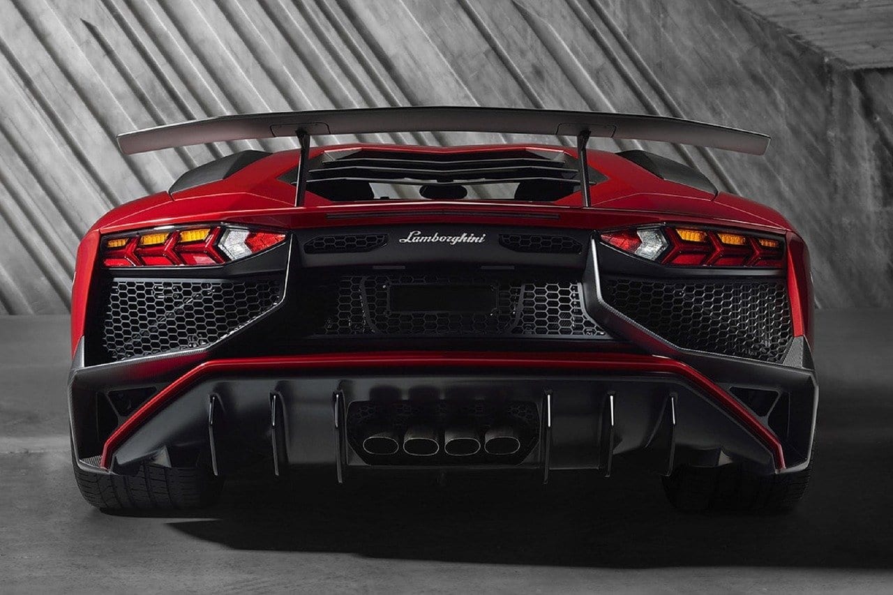 ? 14 Lavish Facts about Lamborghini - Fact City