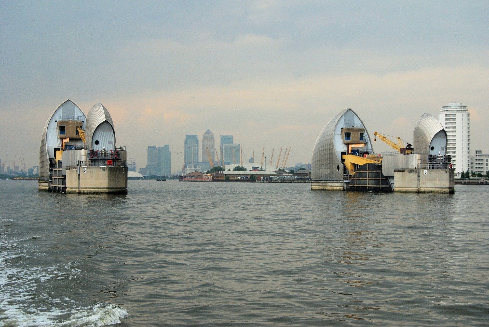 the thames barrier geography case study