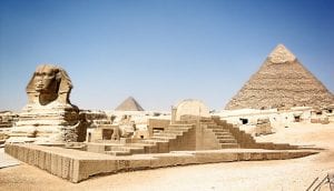 Great Pyramid of Giza and the Sphinx 