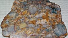 the oldest piece of Earth was discovered at a sheep ranch in Western Australia!