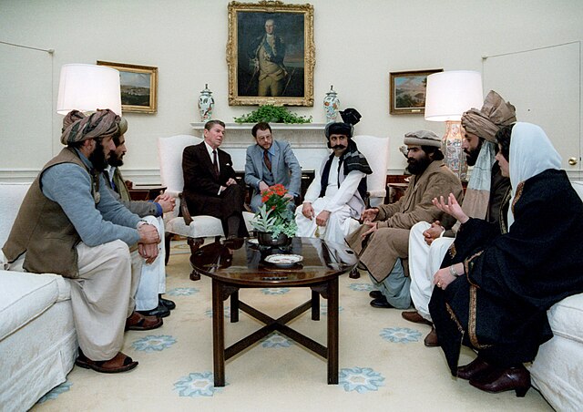 Reagan meeting with Afghan leaders