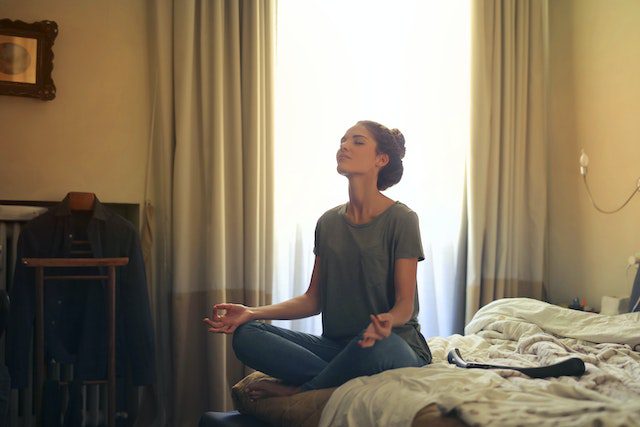 girl meditates